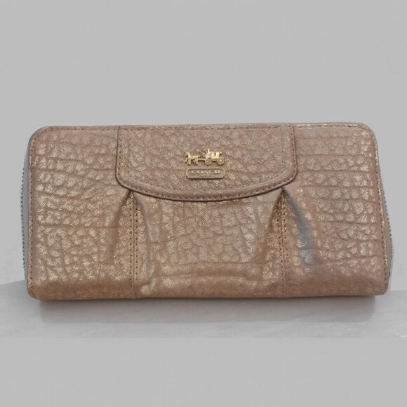 Coach Madison Gathered Metallic Leather Zip Around Wallet EUC - Picture 3 of 6